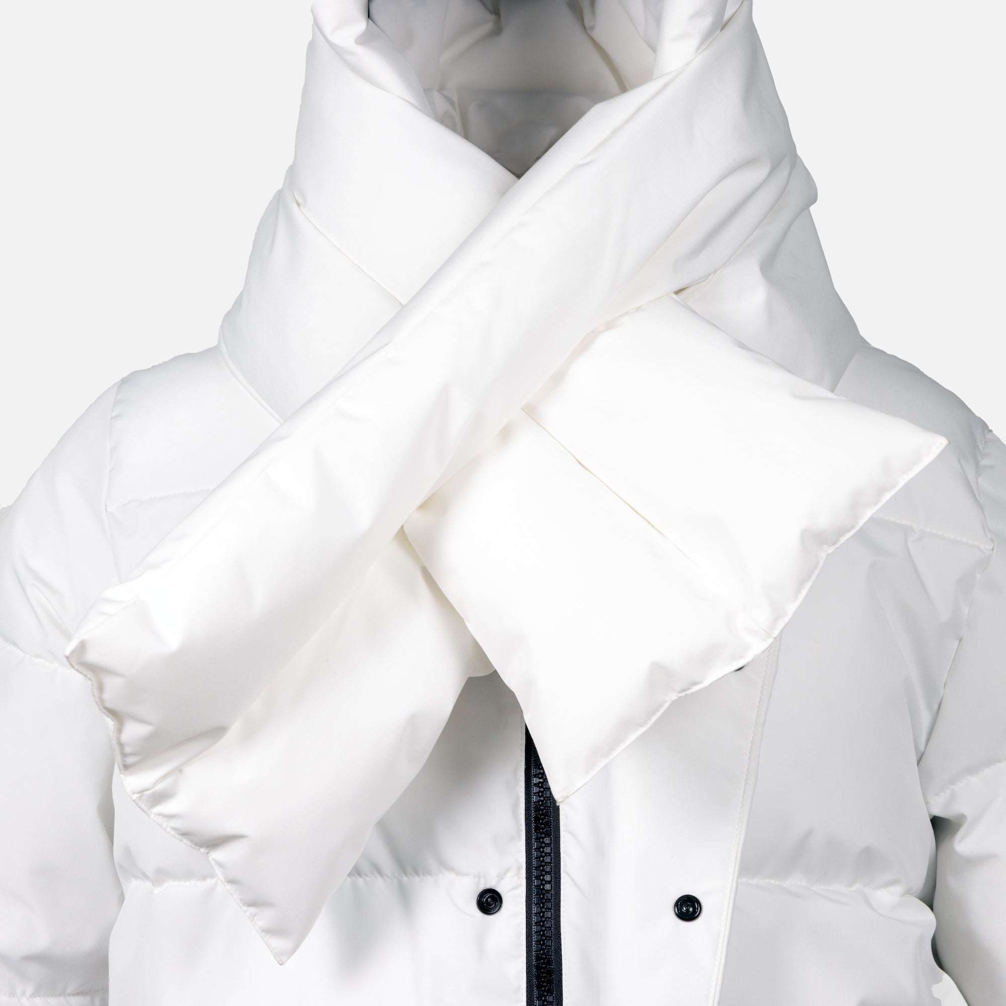 Eko Puffer White